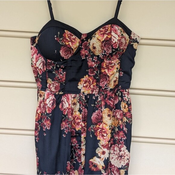 Band of Gypsies Floral Bustier Jumpsuit with Pockets Size Small - Picture 3 of 10